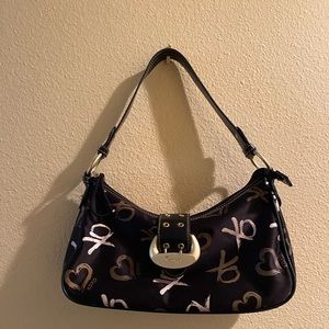 XOXO vintage shoulder bag.